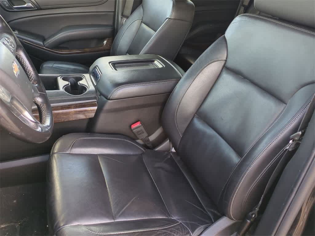Thumbnail: 2019 Chevrolet Tahoe - 14
