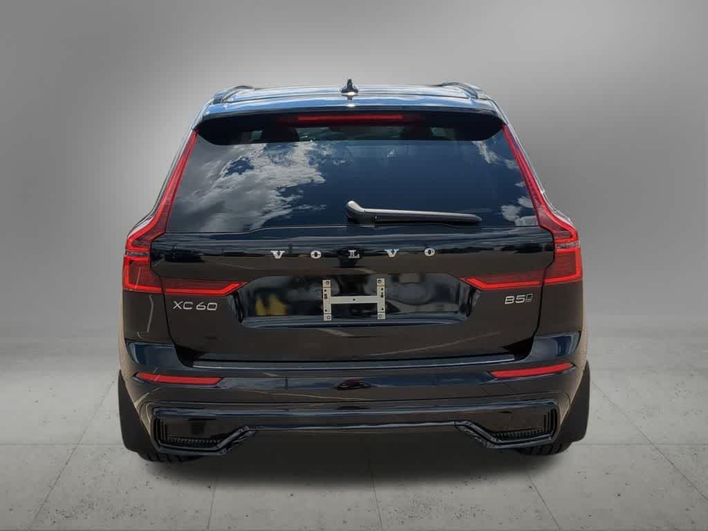 Thumbnail: 2026 Volvo XC60 - 5