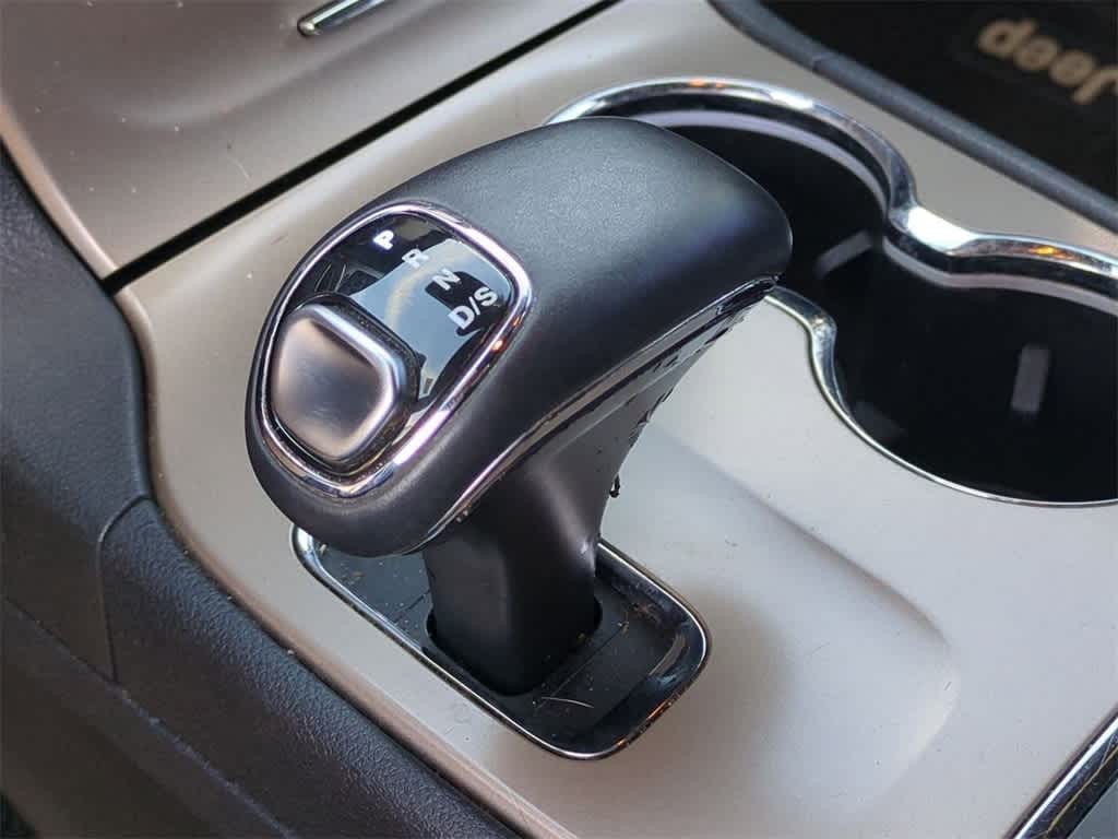 Thumbnail: 2014 Jeep Grand Cherokee - 33