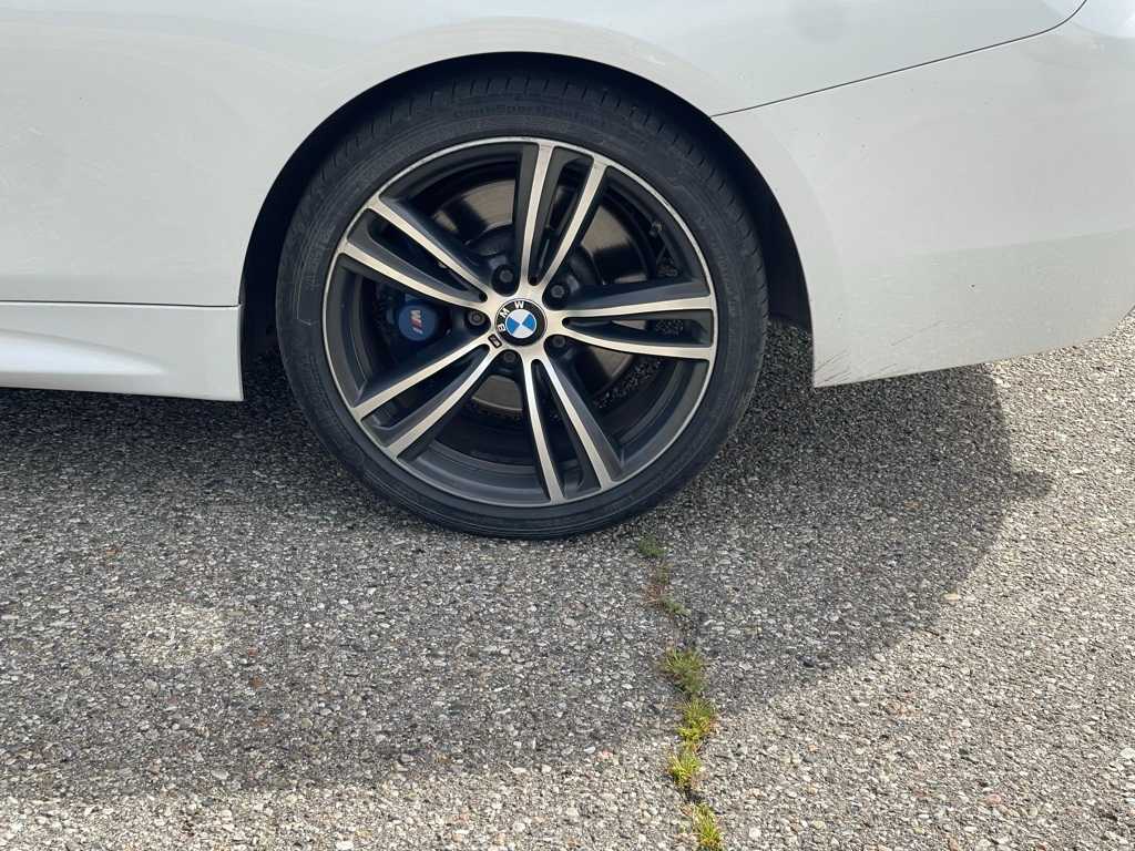 Thumbnail: 2015 BMW 4 Series - 16