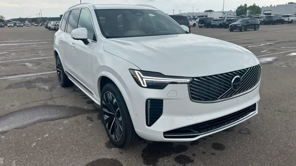 Thumbnail: 2026 Volvo XC90 - 2