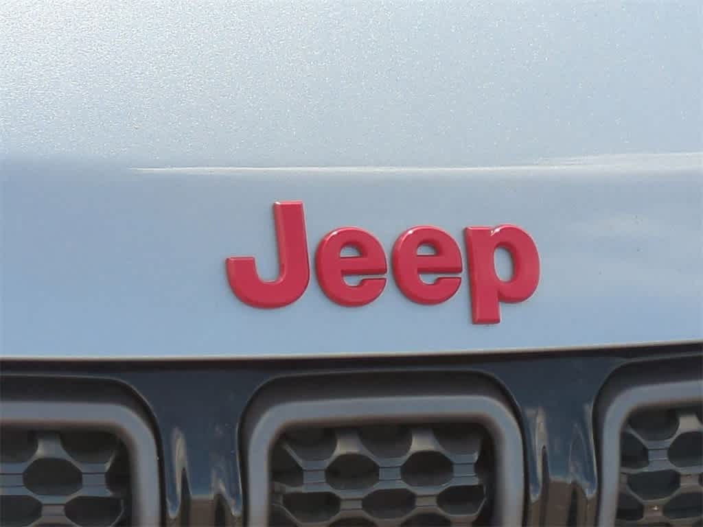 Thumbnail: 2023 Jeep Compass - 11