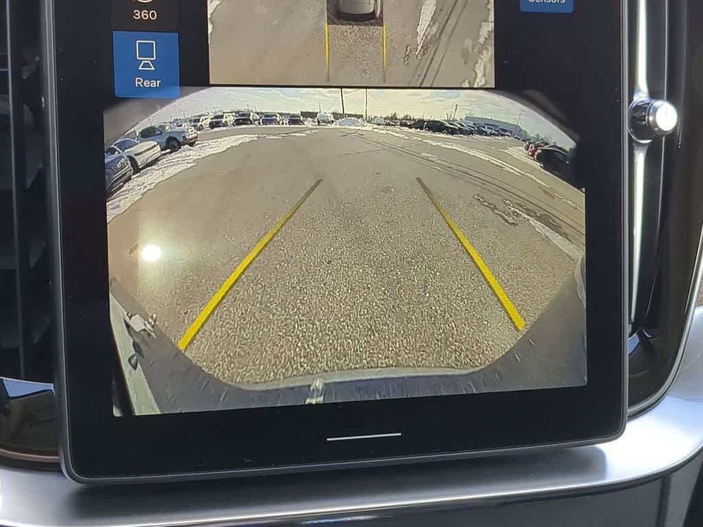 Thumbnail: 2026 Volvo XC90 - 28