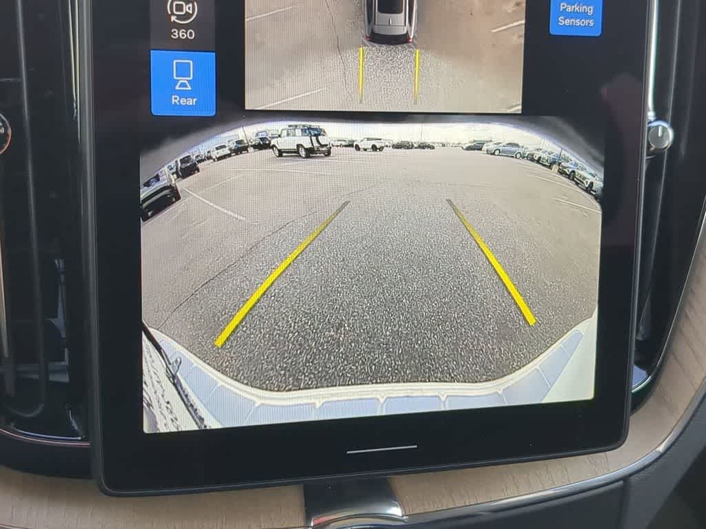 Thumbnail: 2026 Volvo XC60 - 28