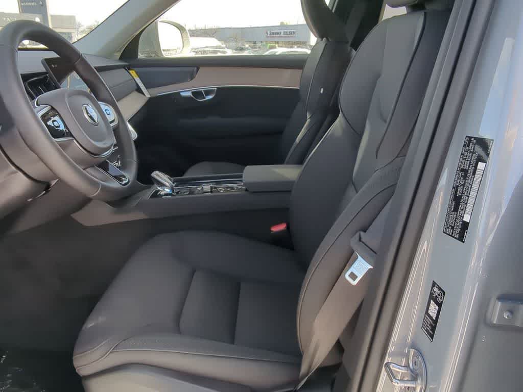 Thumbnail: 2026 Volvo XC90 - 15