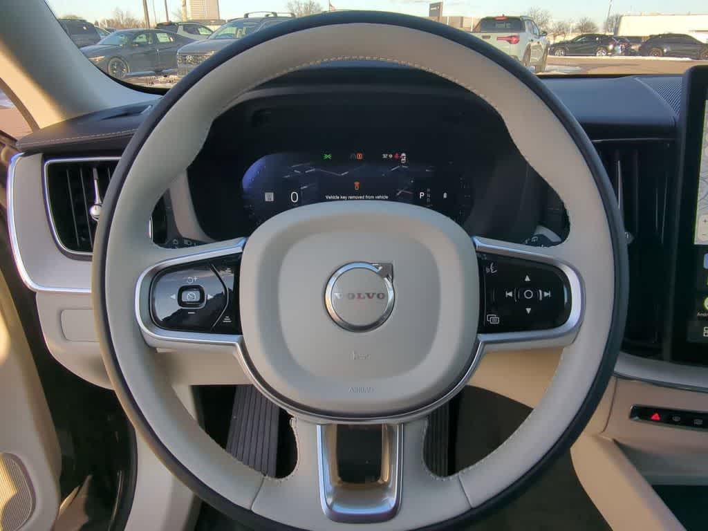 Thumbnail: 2026 Volvo XC60 - 21