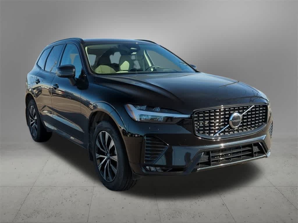 Thumbnail: 2025 Volvo XC60 - 8