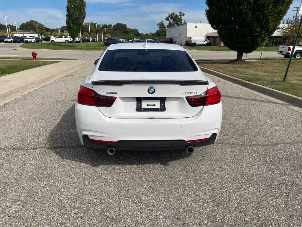 Thumbnail: 2015 BMW 4 Series - 4