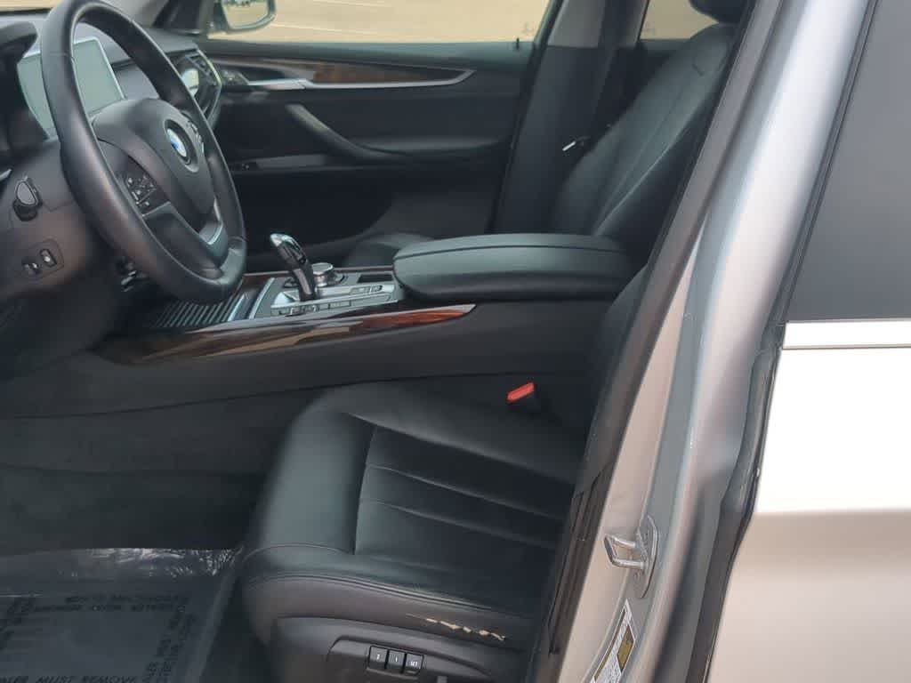Thumbnail: 2016 BMW X5 - 15