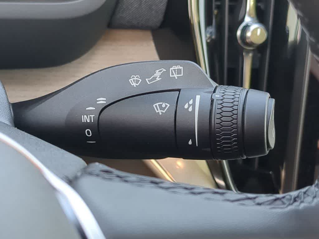 Thumbnail: 2026 Volvo XC90 - 26