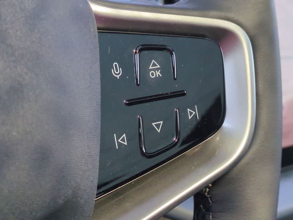 Thumbnail: 2025 Volvo EX30 - 24