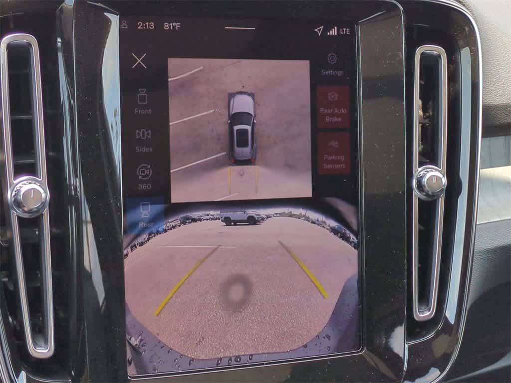 Thumbnail: 2026 Volvo XC40 - 29