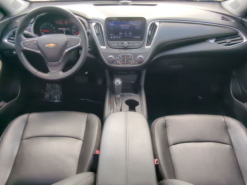 Thumbnail: 2020 Chevrolet Malibu - 14