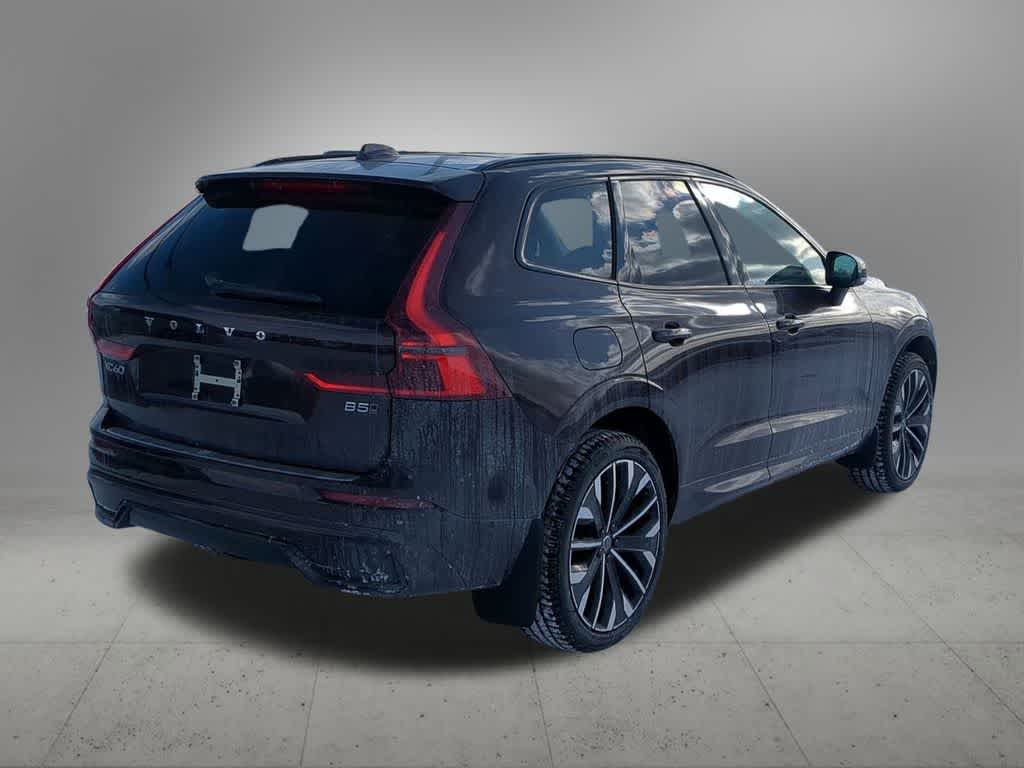 Thumbnail: 2026 Volvo XC60 - 6