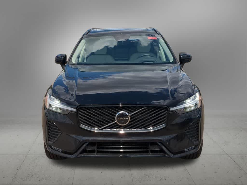 Thumbnail: 2026 Volvo XC60 - 9