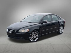 2011 Volvo S40 T5 I-5 cyl Front-wheel Drive