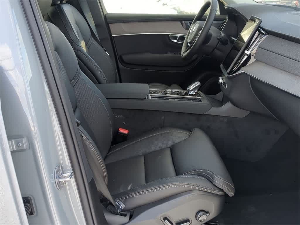 Thumbnail: 2026 Volvo XC90 - 20