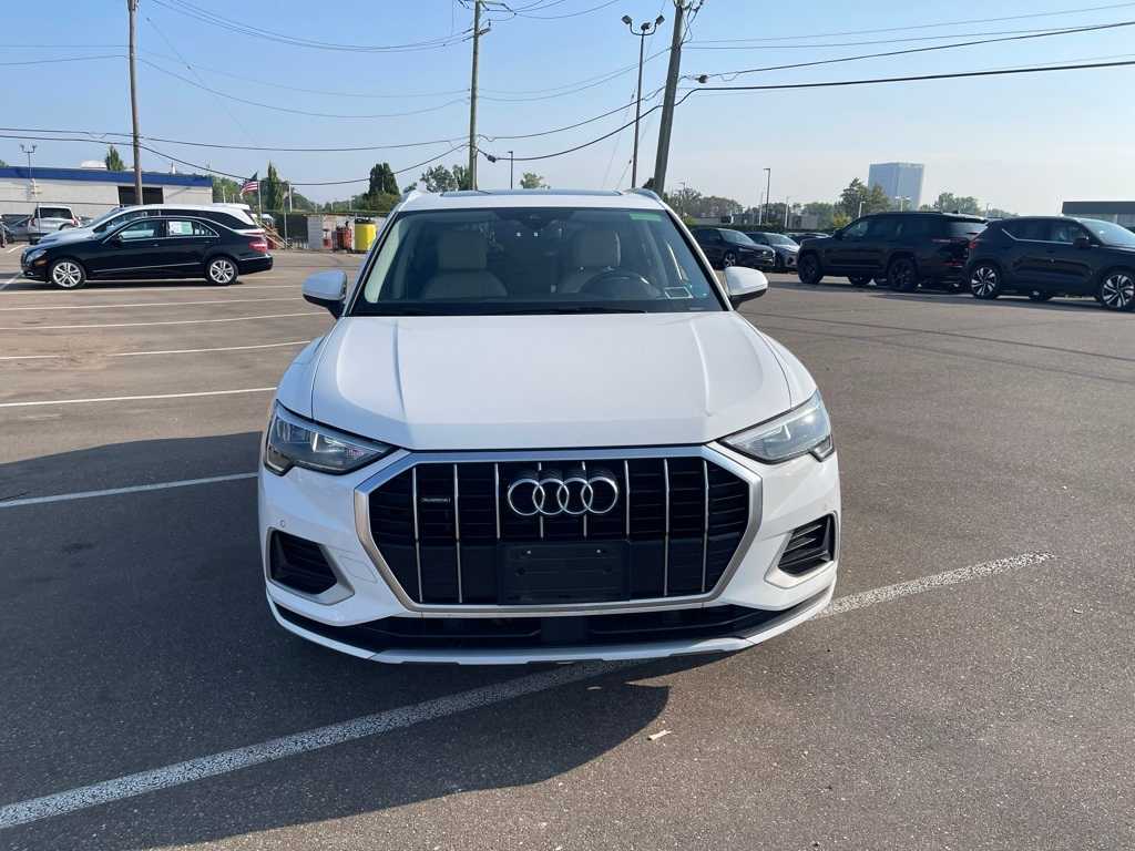 Thumbnail: 2019 Audi Q3 - 8