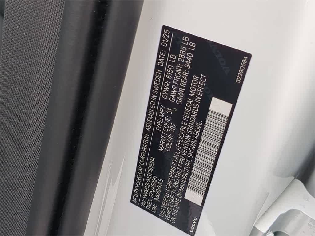 Thumbnail: 2025 Volvo XC90 - 35