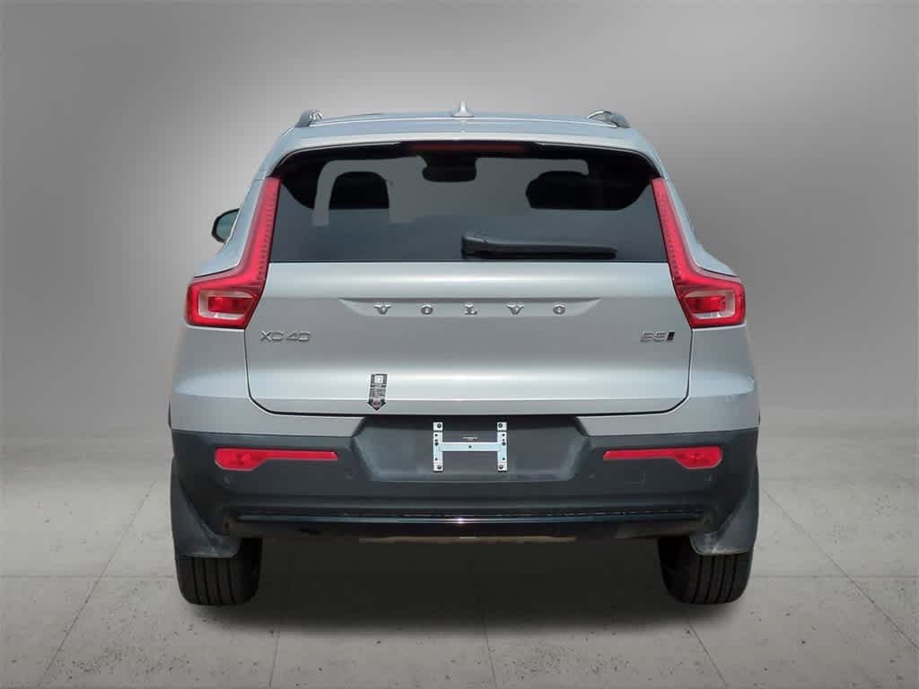 Thumbnail: 2025 Volvo XC40 - 5