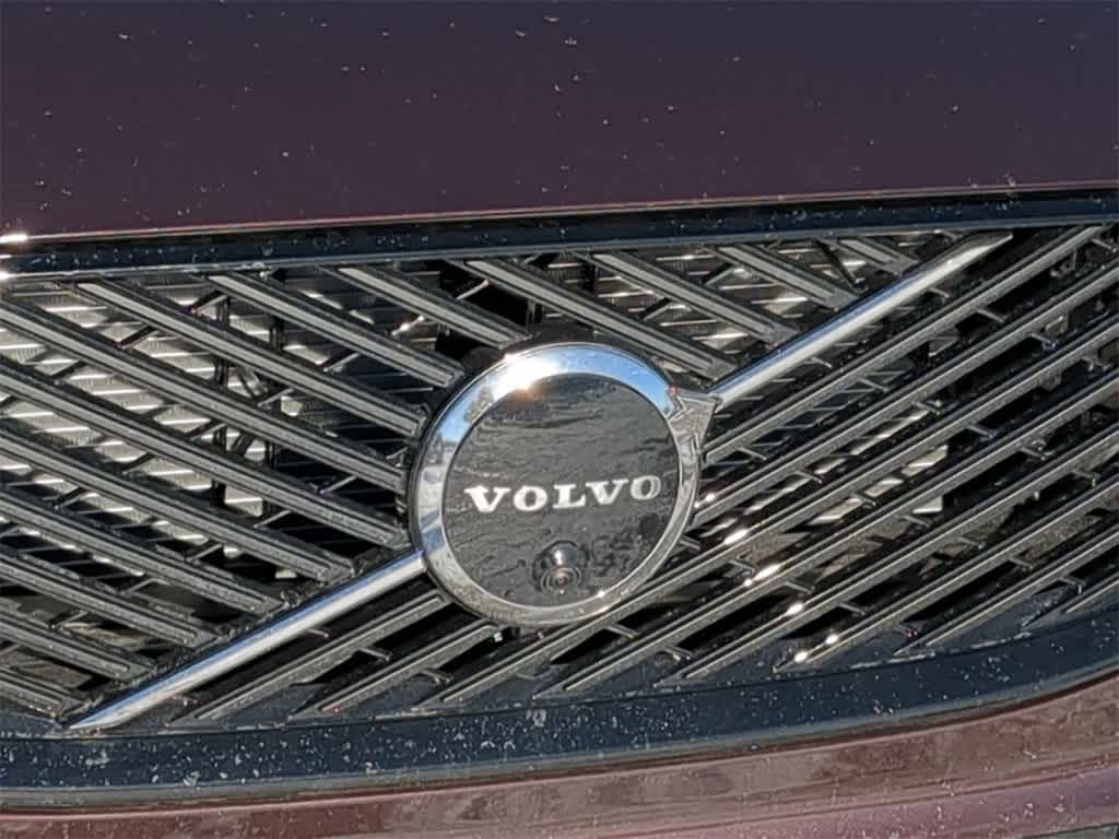 Thumbnail: 2026 Volvo XC60 - 11