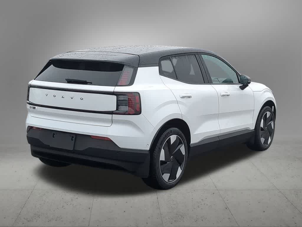 Thumbnail: 2026 Volvo EX30 - 6