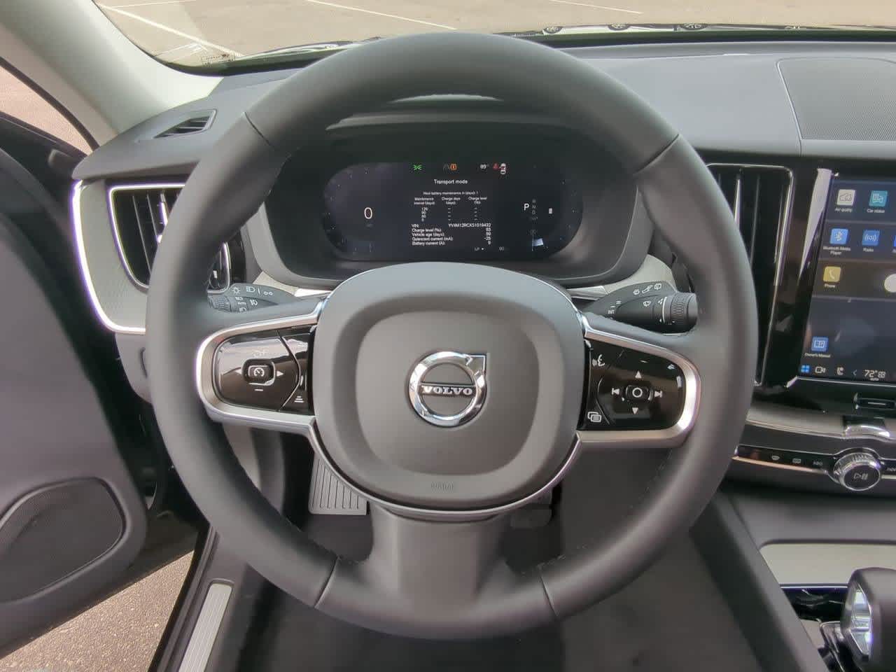 Thumbnail: 2025 Volvo XC60 - 22