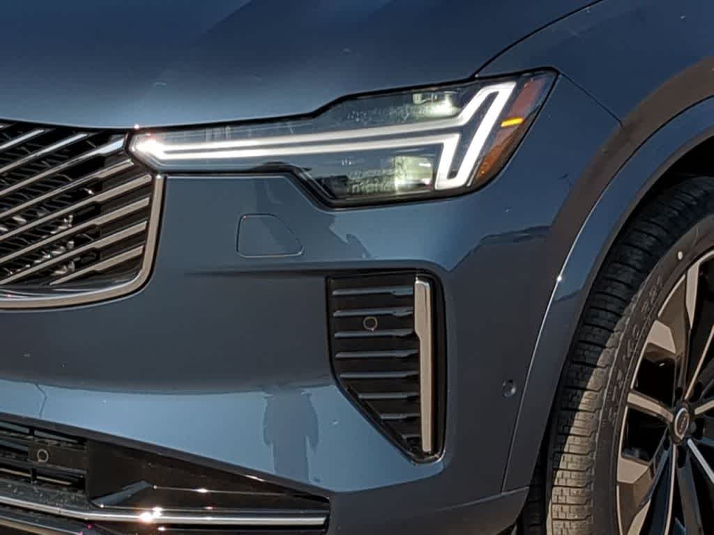 Thumbnail: 2026 Volvo XC90 - 10
