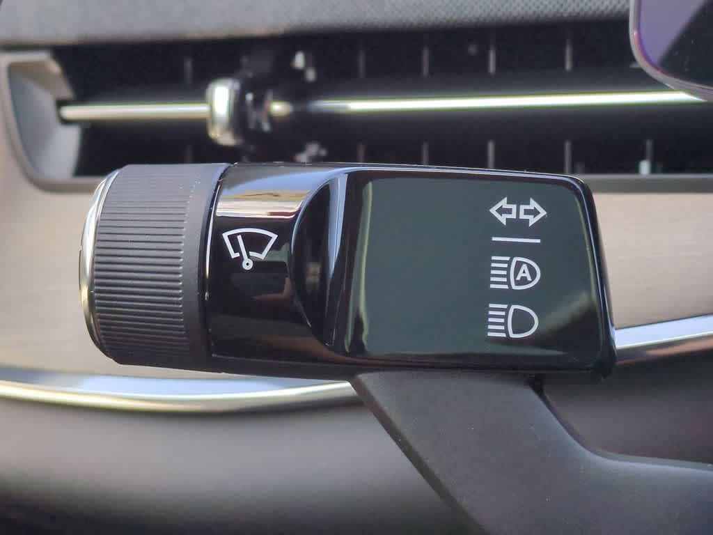 Thumbnail: 2025 Volvo EX90 - 25