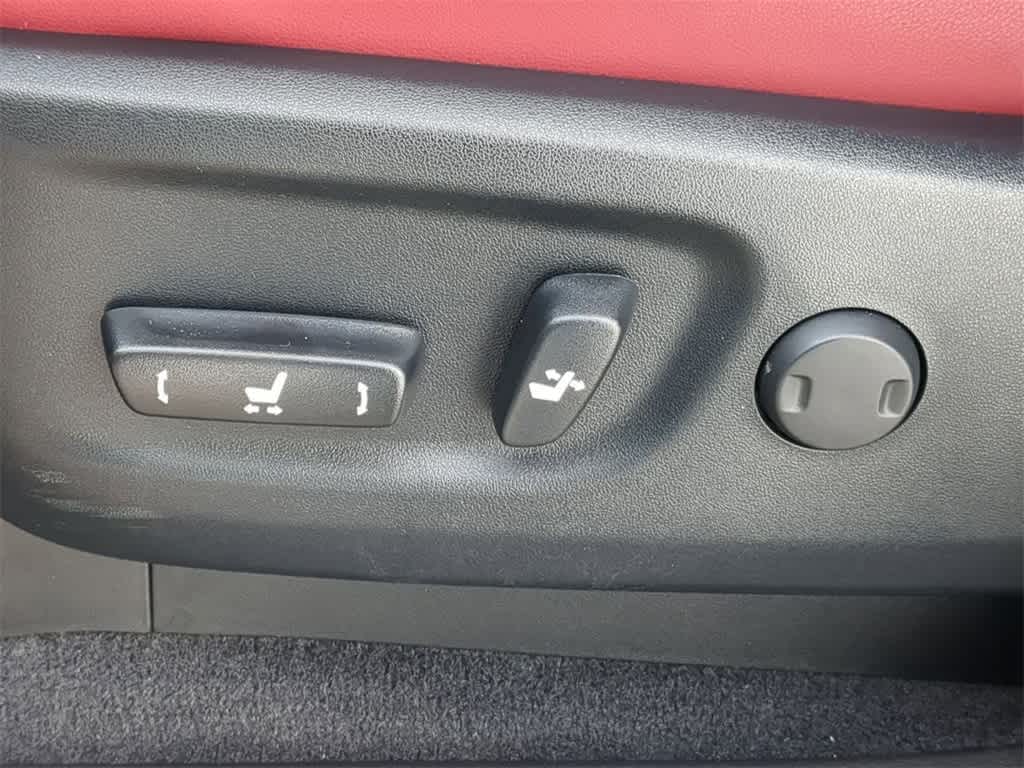 Thumbnail: 2023 Lexus GX - 16