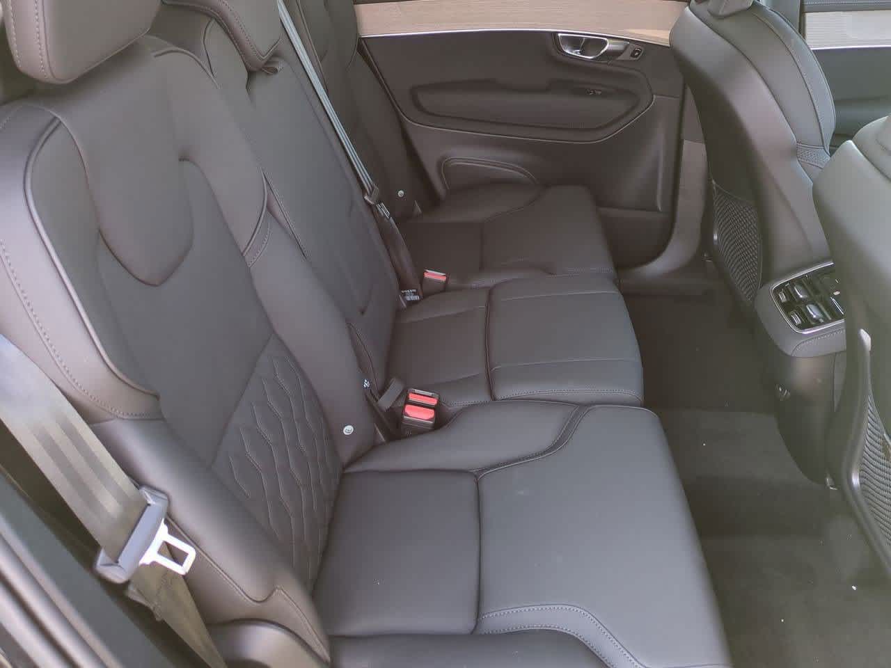 Thumbnail: 2026 Volvo XC90 - 19