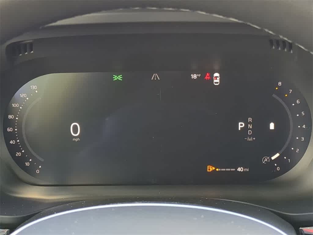 Thumbnail: 2026 Volvo XC60 - 32