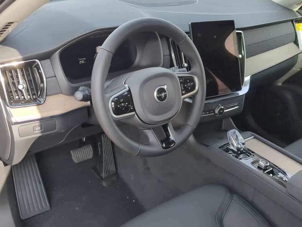 Thumbnail: 2026 Volvo XC90 - 2