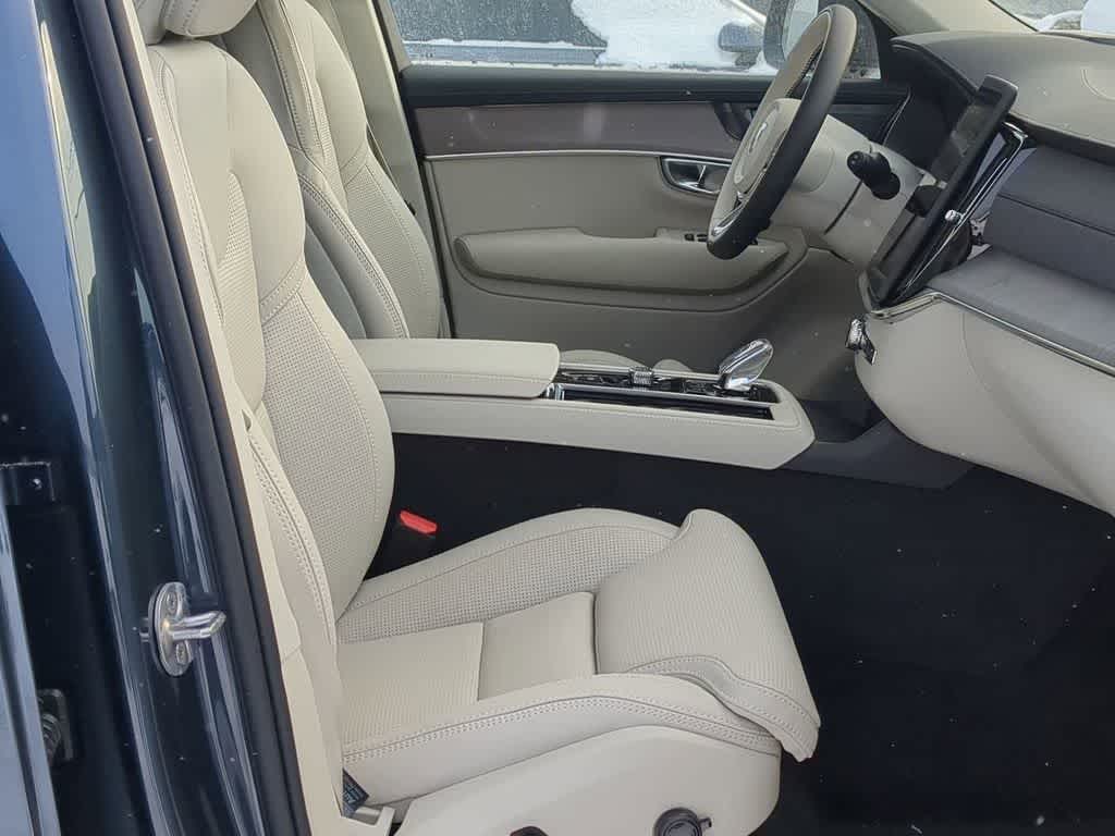 Thumbnail: 2026 Volvo XC90 - 13