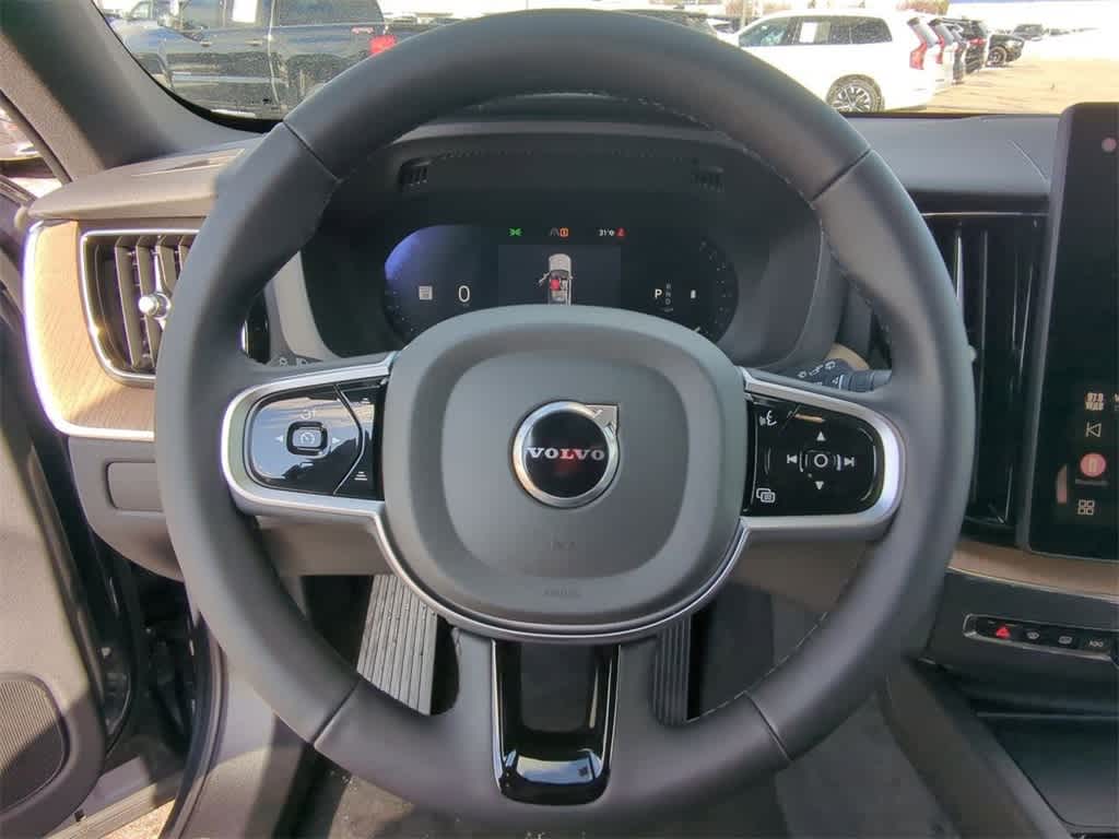 Thumbnail: 2026 Volvo XC60 - 21