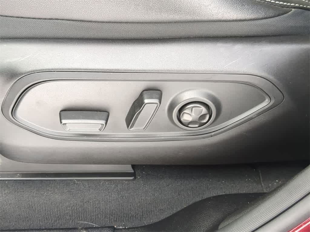 Thumbnail: 2024 Jeep Grand Cherokee - 16