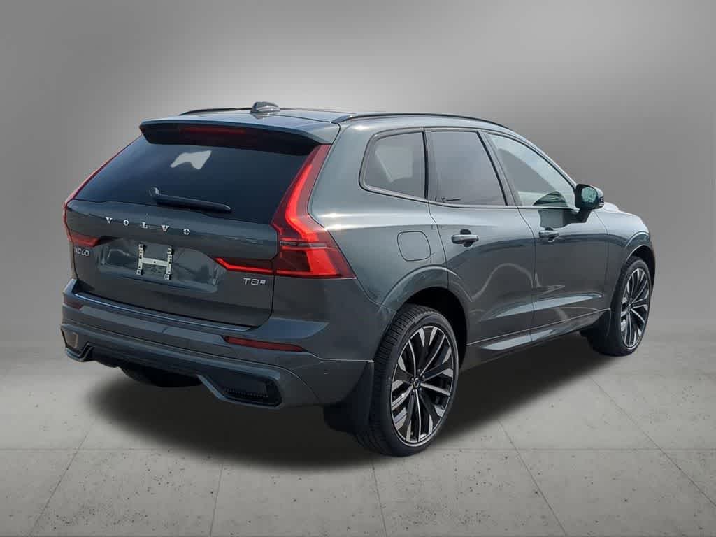 Thumbnail: 2026 Volvo XC60 - 6