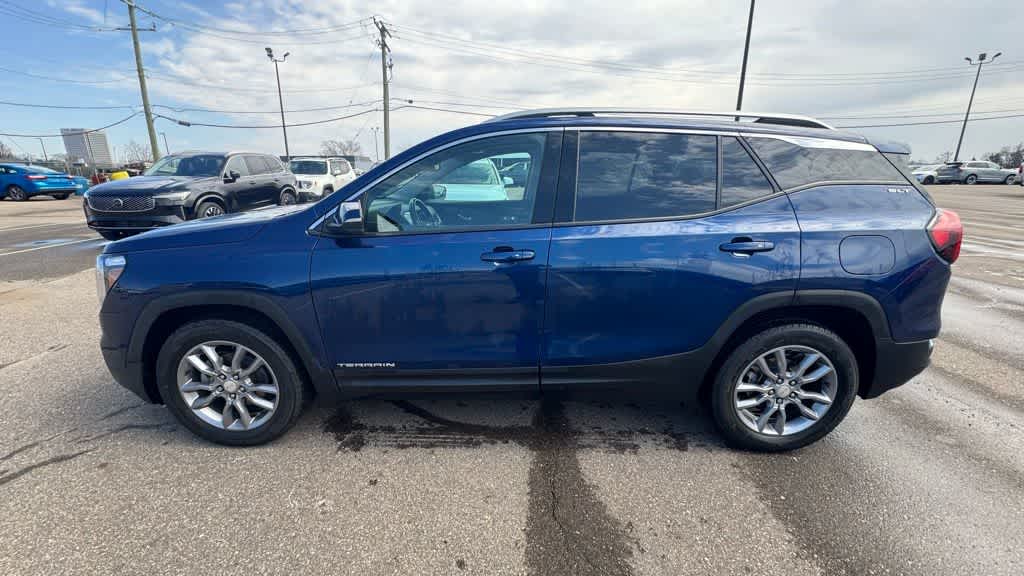 Thumbnail: 2022 GMC Terrain - 8