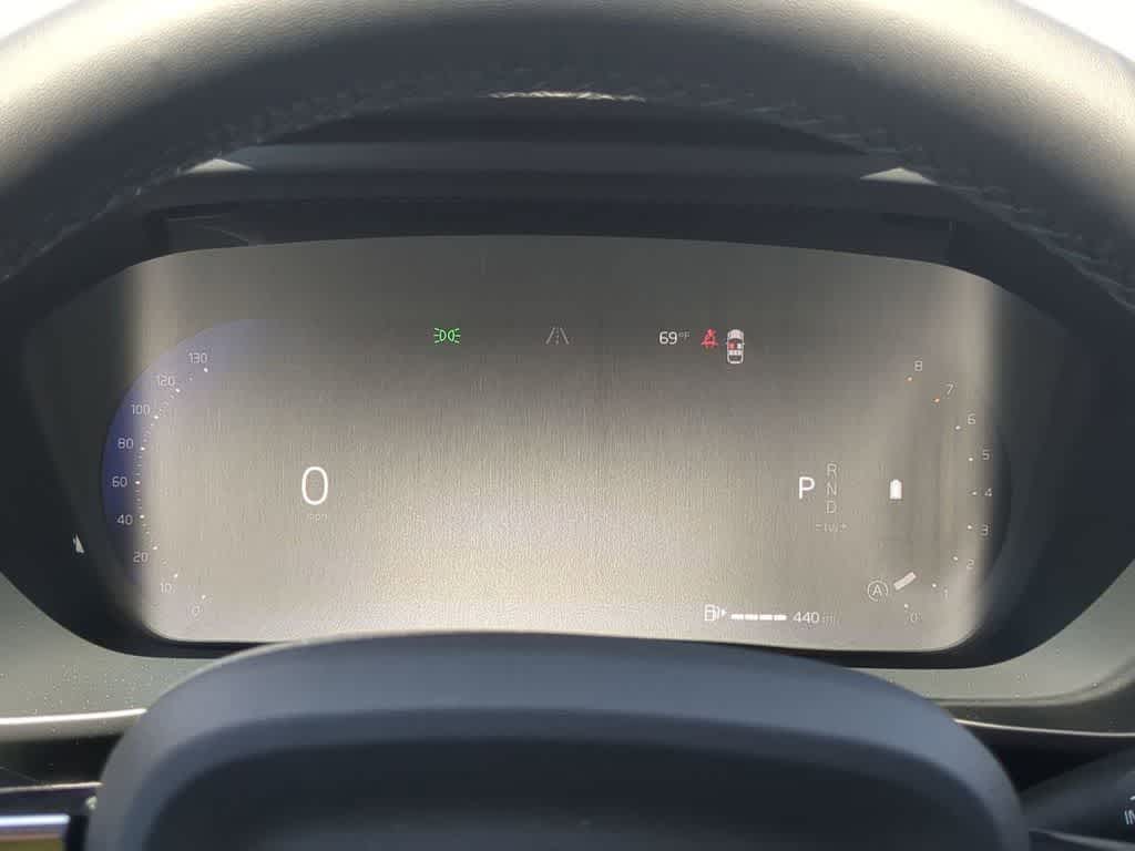 Thumbnail: 2026 Volvo XC40 - 31