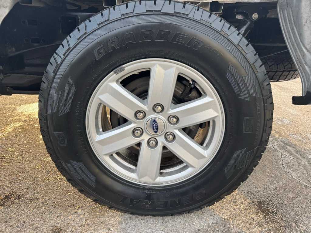 Thumbnail: 2023 Ford F-150 - 21