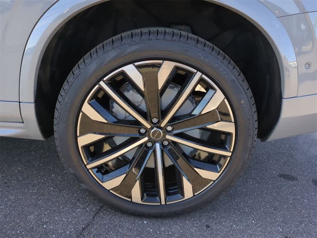 Thumbnail: 2026 Volvo XC90 - 6