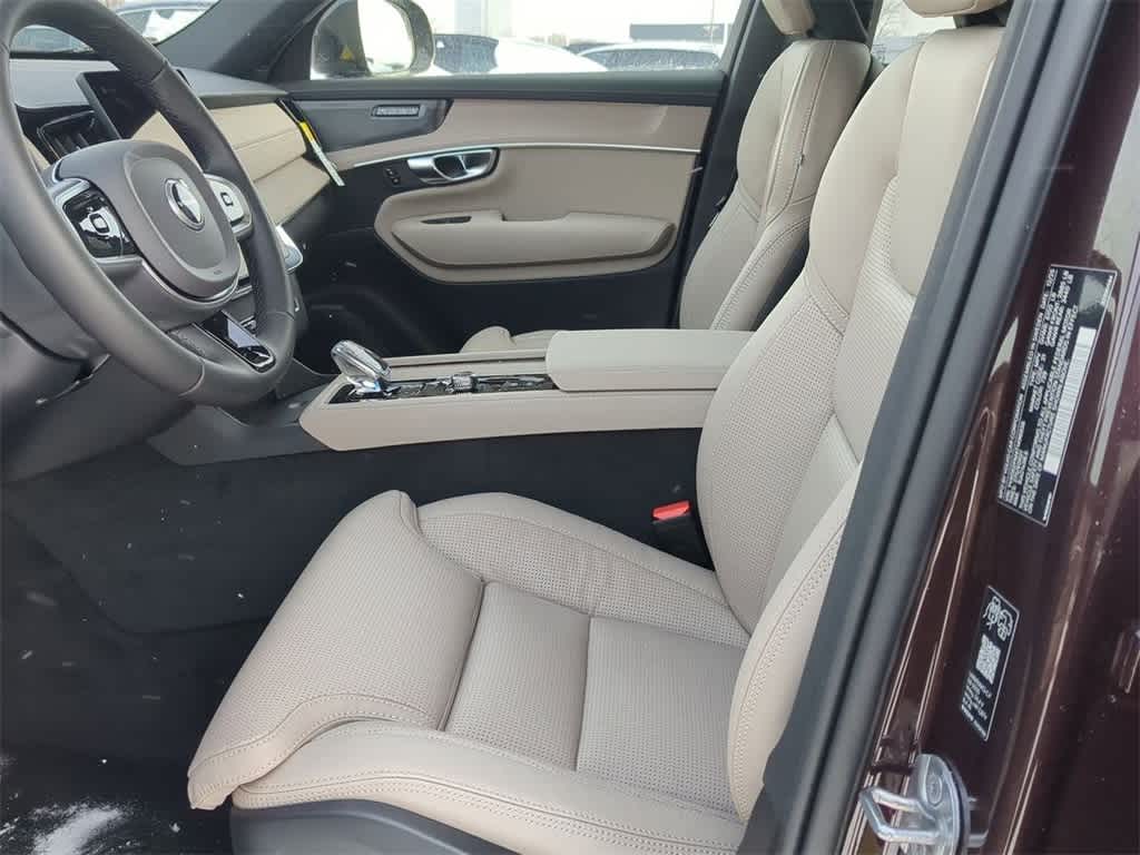 Thumbnail: 2026 Volvo XC90 - 8