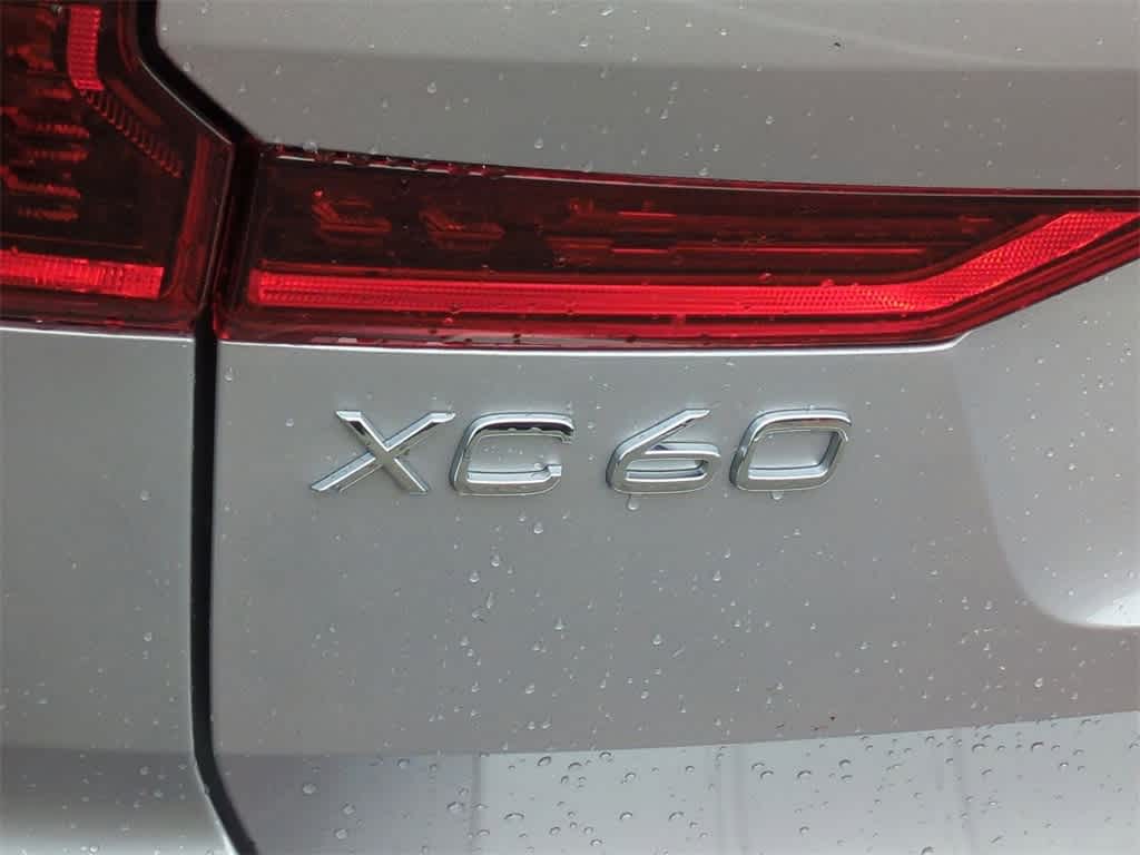 Thumbnail: 2026 Volvo XC60 - 12
