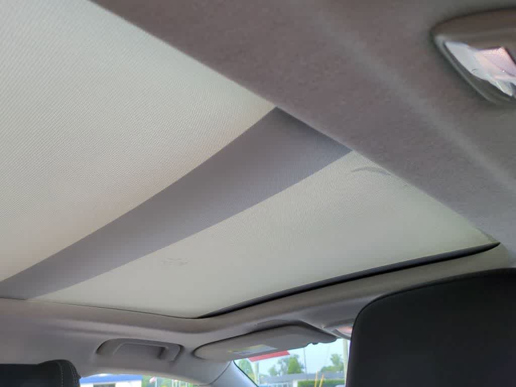 Thumbnail: 2026 Volvo XC40 - 20