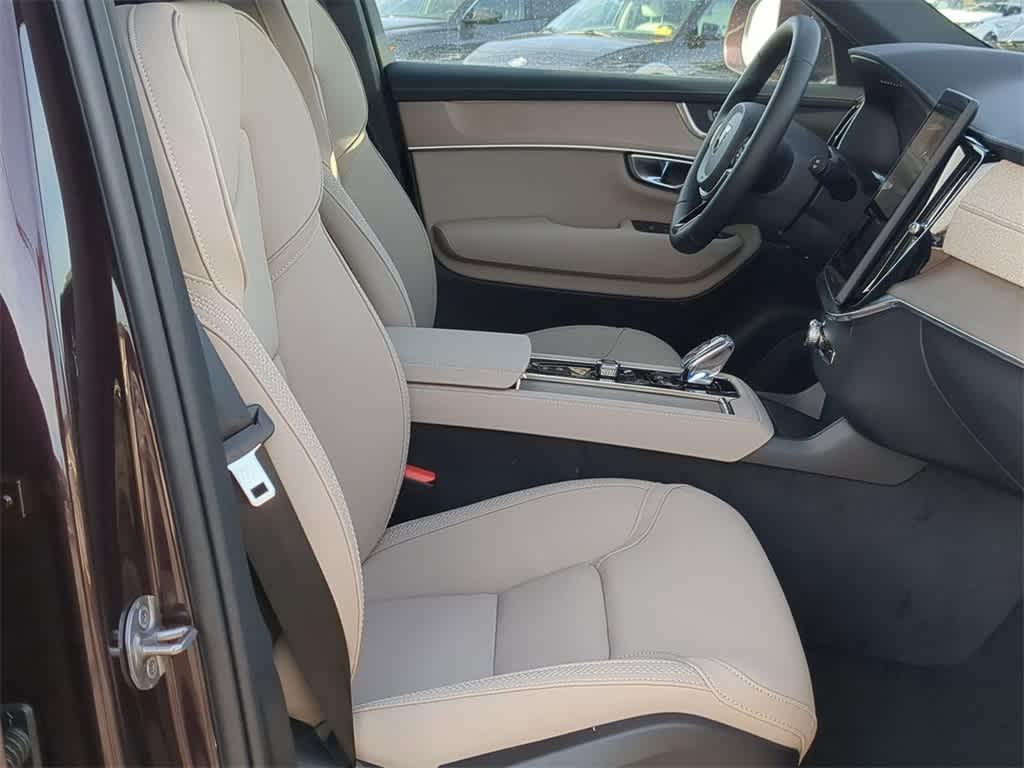 Thumbnail: 2026 Volvo XC90 - 22