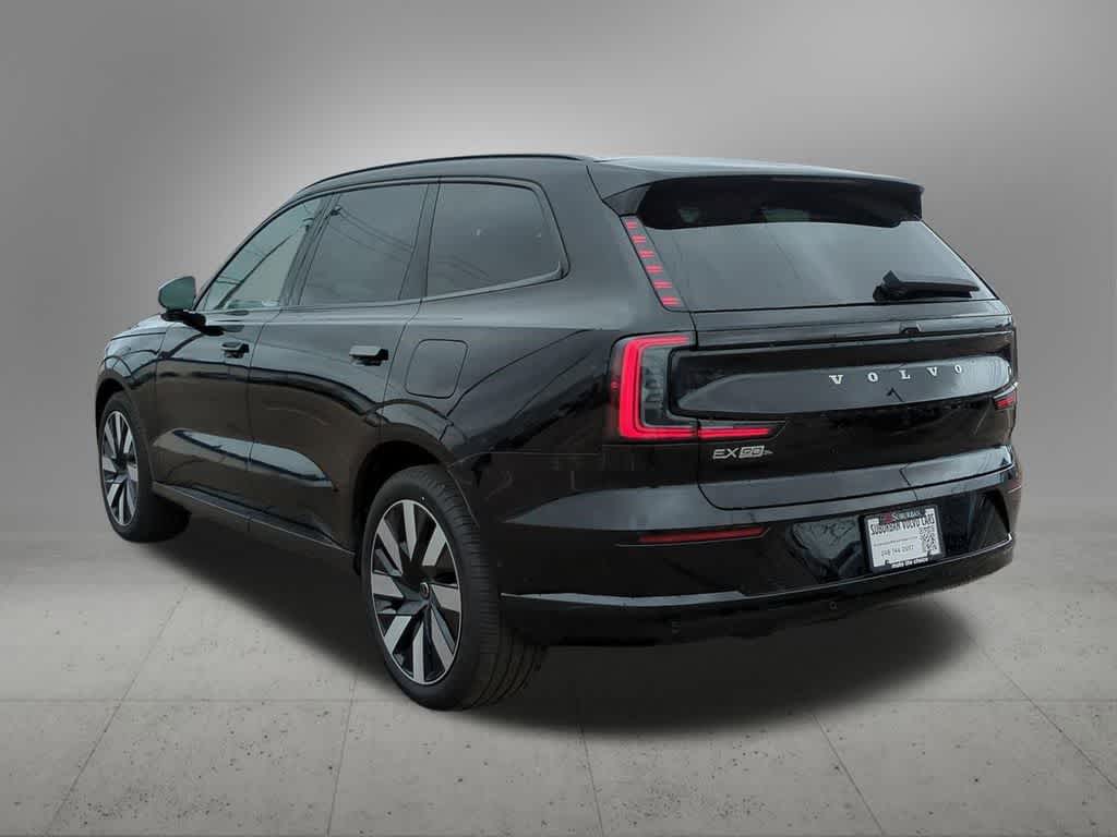 Thumbnail: 2025 Volvo EX90 - 4