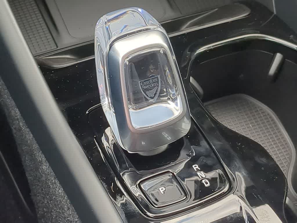 Thumbnail: 2026 Volvo XC40 - 30