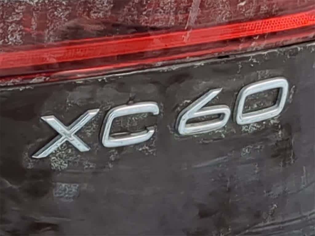 Thumbnail: 2026 Volvo XC60 - 12