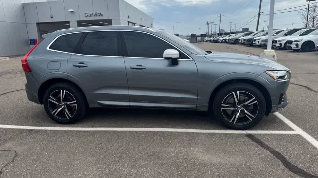 Thumbnail: 2019 Volvo XC60 - 4