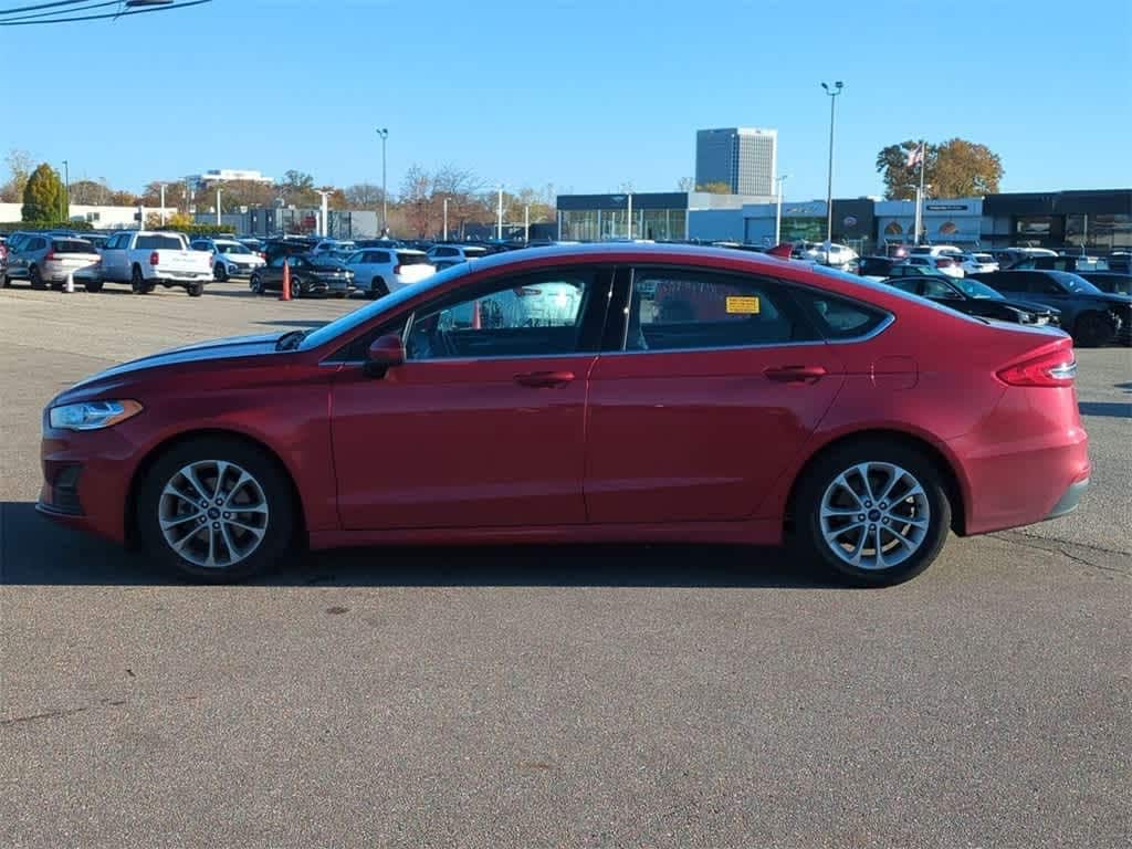 Used 2020 Ford Fusion SE Sedan